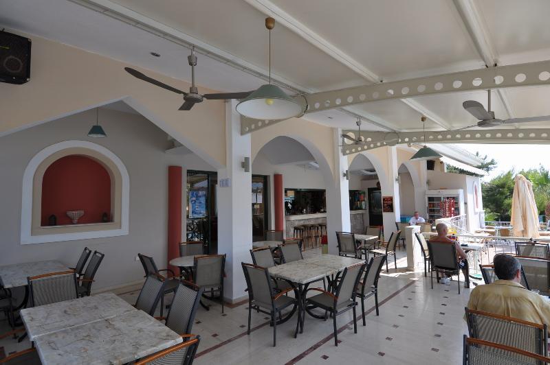 Ilios Hotel, Adults Only Laganas Ngoại thất bức ảnh