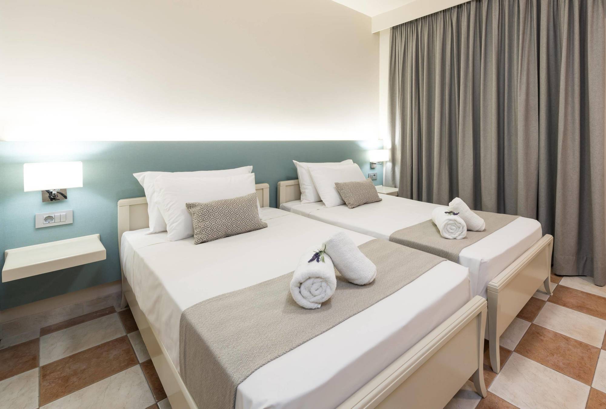 Ilios Hotel, Adults Only Laganas Ngoại thất bức ảnh